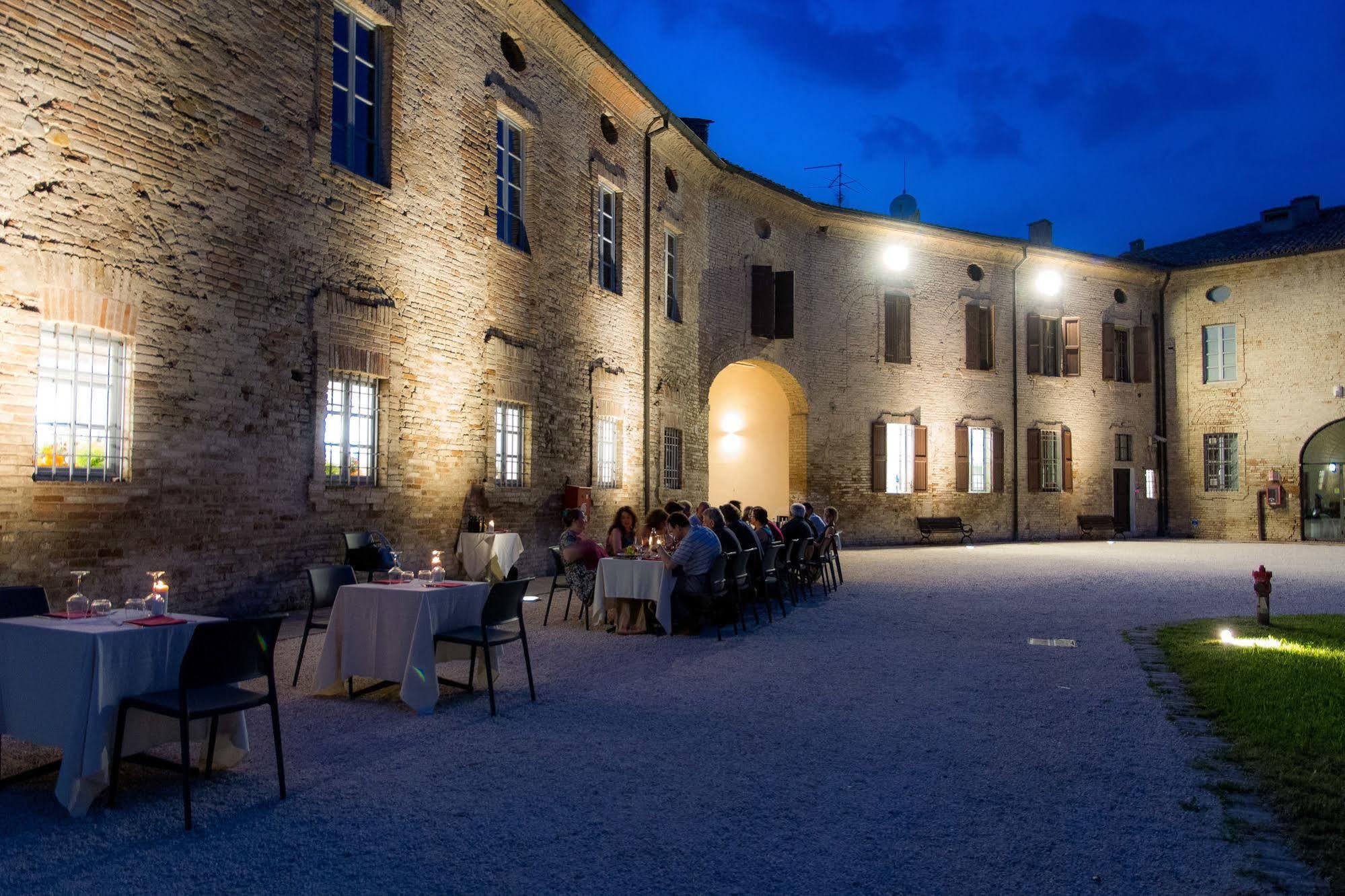Locanda Abbazia Di Valserena - Csac Parma Exterior foto